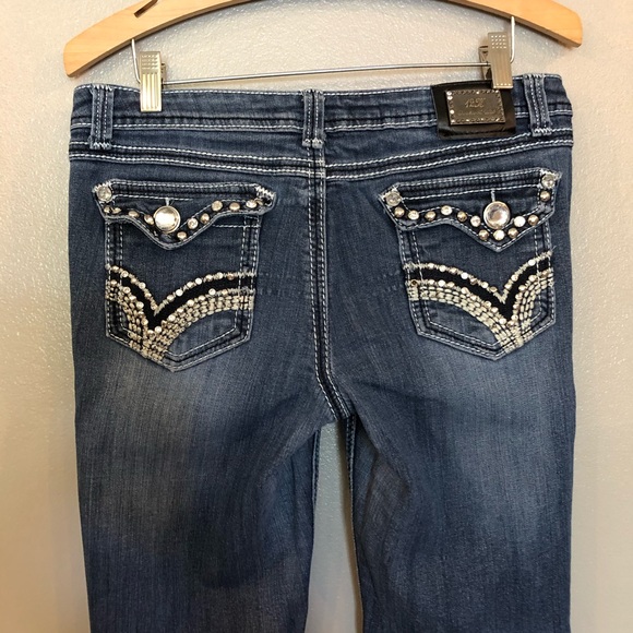 Twelve K Blue Bedazzled Embroidered Bootcut Jeans Low Rise Flap Pocket 9Jrs - Picture 10 of 16
